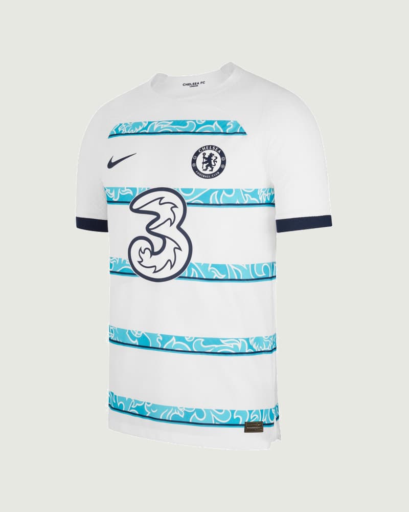 Chelsea 2022/23 Away shirt, front view